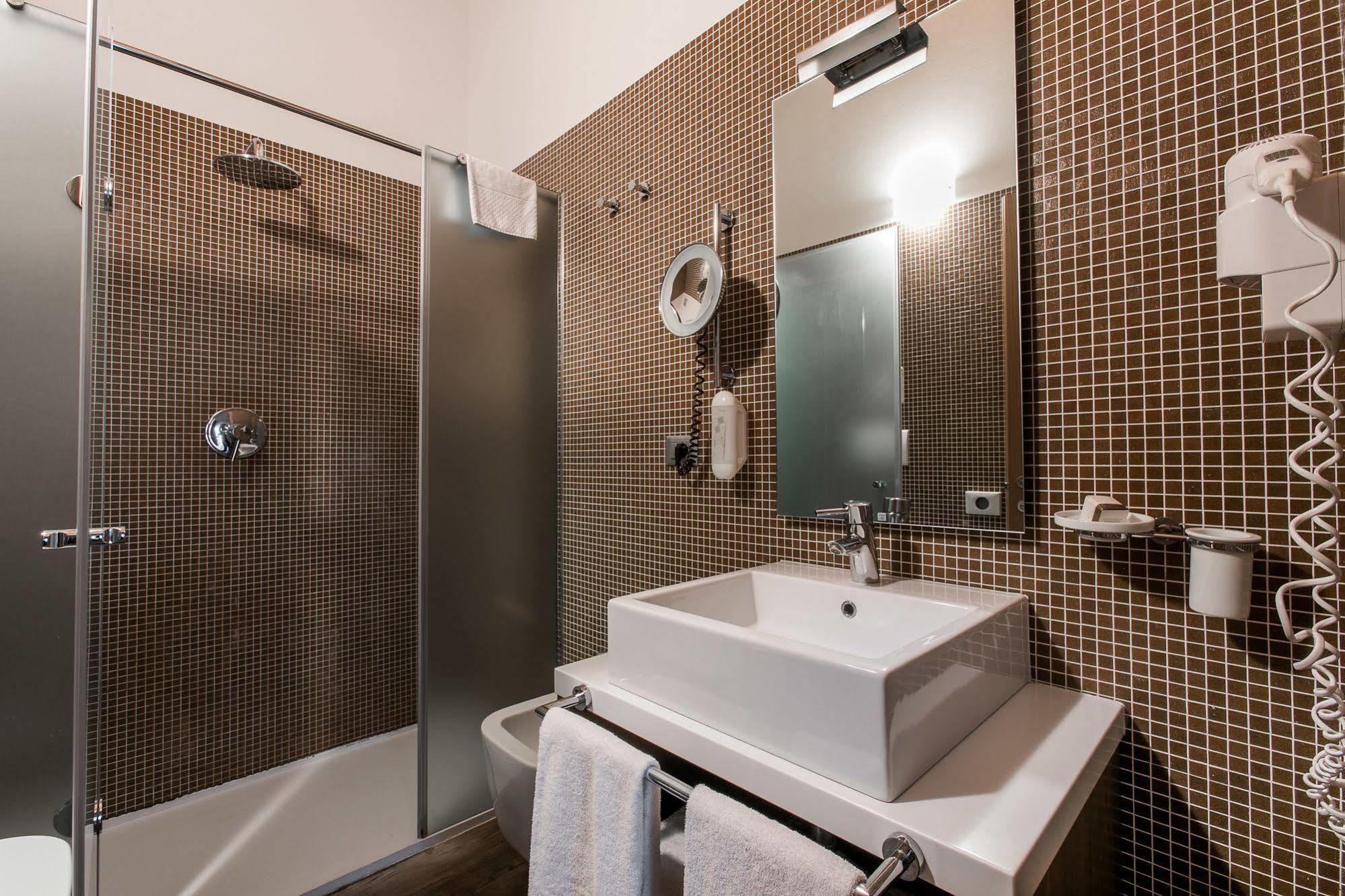 Hotel Opera 3*